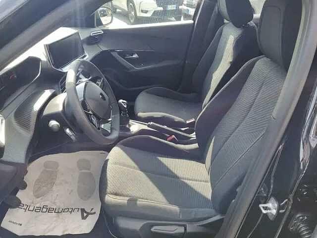 Peugeot 2008 1.2 PureTech 100cv STYLE KM ZERO