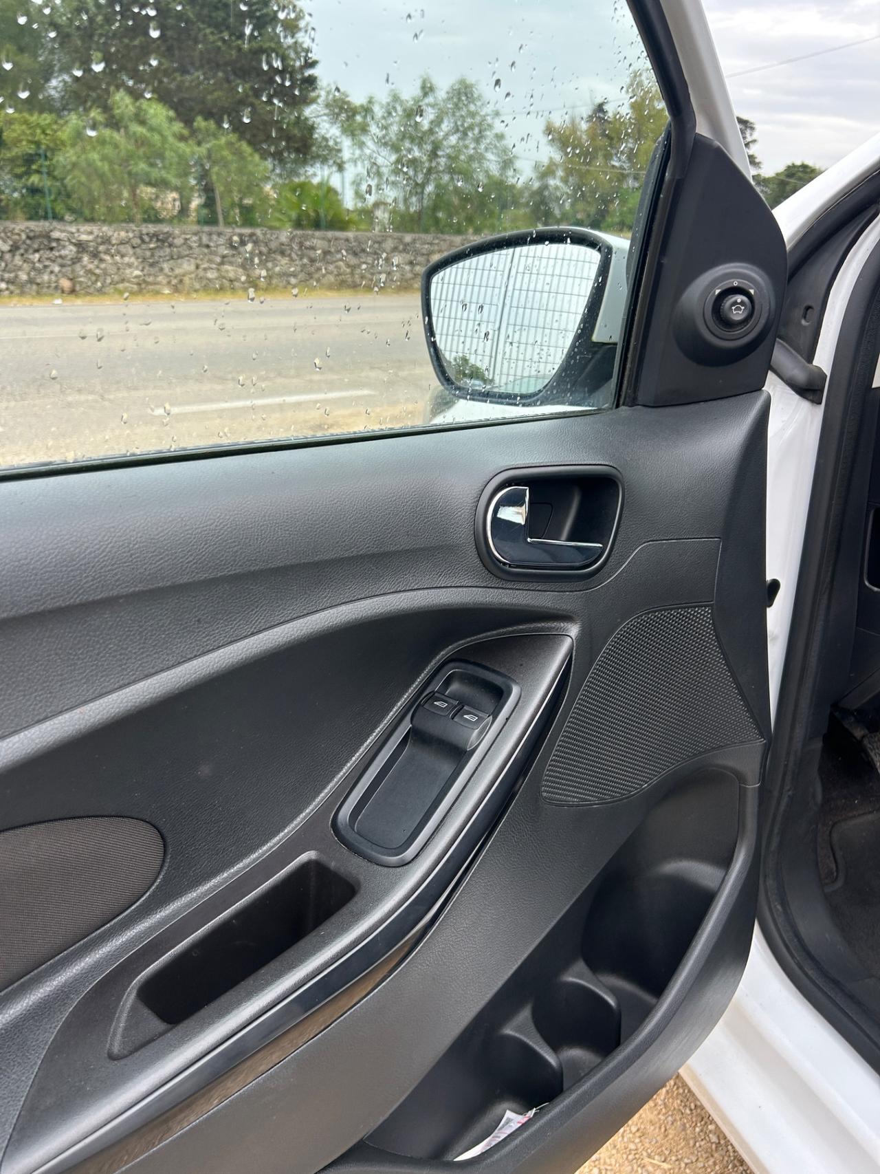 Ford Ka +1.2 69CV-2016/CLIMA/SENSORI/COMANDI