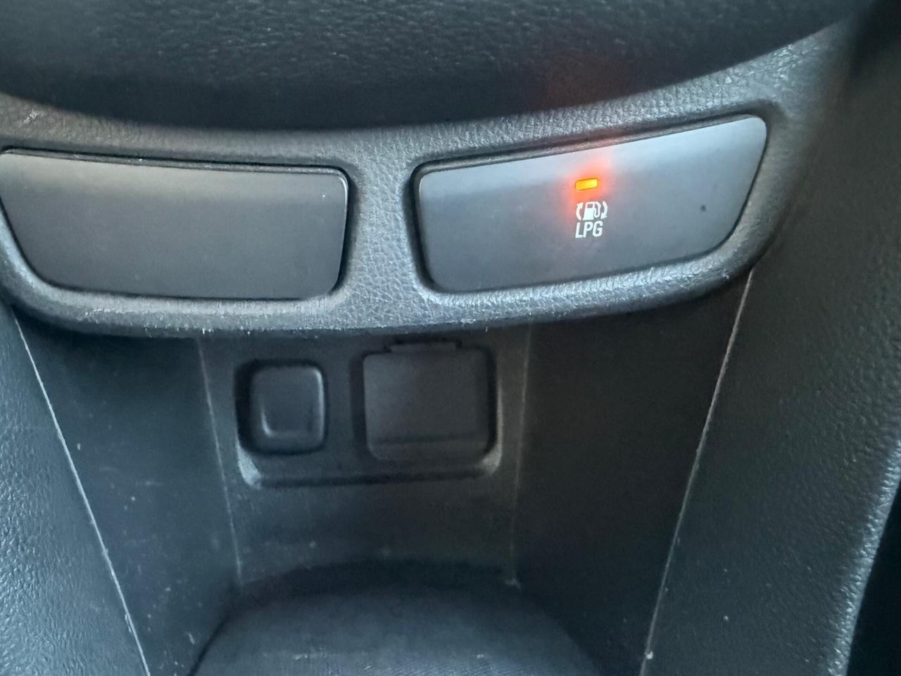 Opel Mokka 1.4 Turbo GPL Tech 140CV 4x2 Cosmo