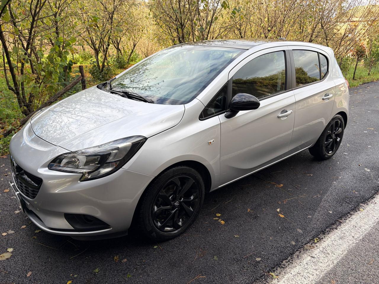 Opel Corsa 1.2 GPL 69CV 5P b-Color