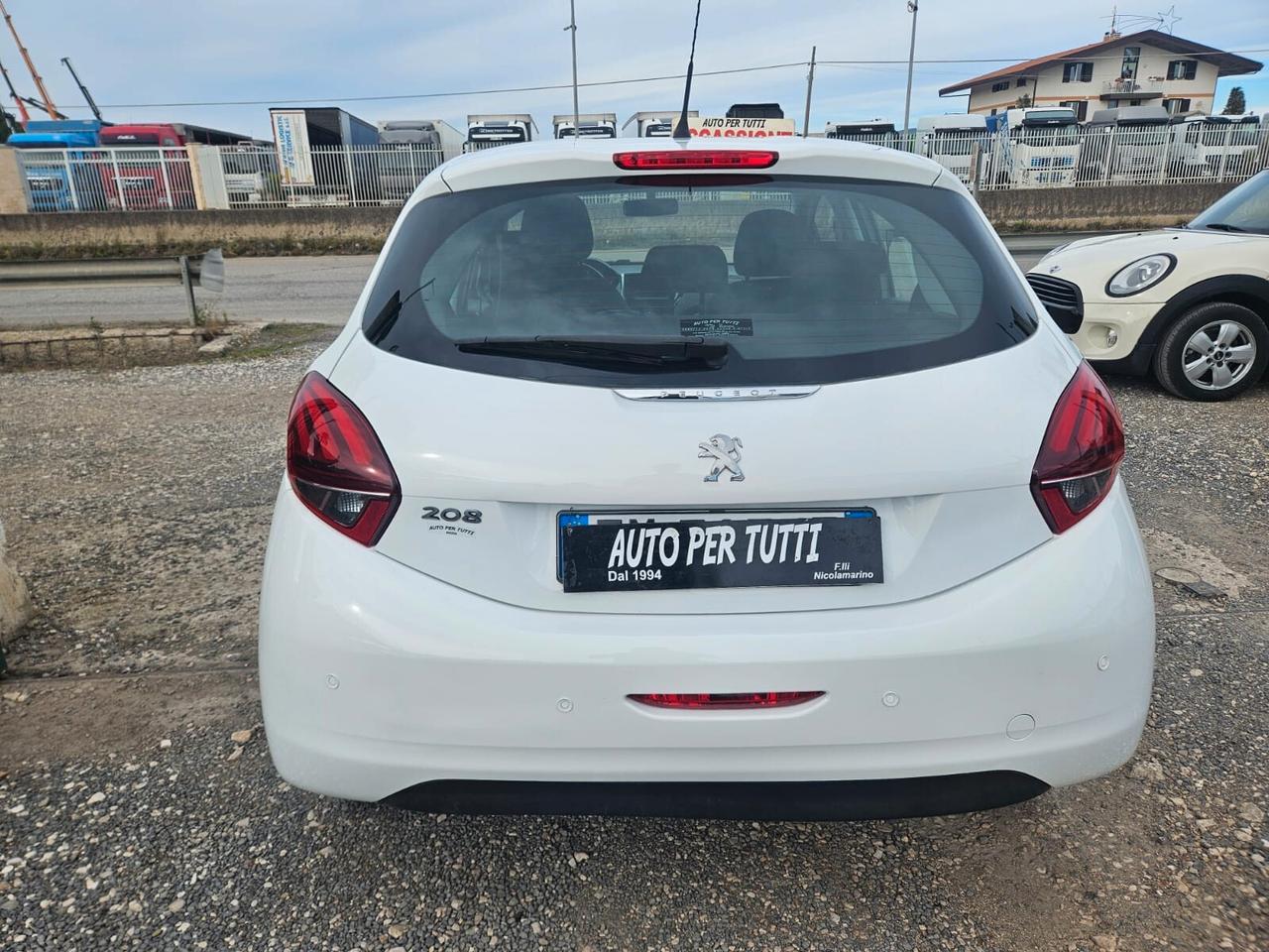 Peugeot 208 BlueHDi 5porte Active 11/2017