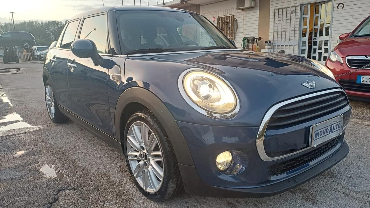 Mini COOPER D 1.5 2017 FULL OPTIONAL SOLO 49MILA KM LED F56