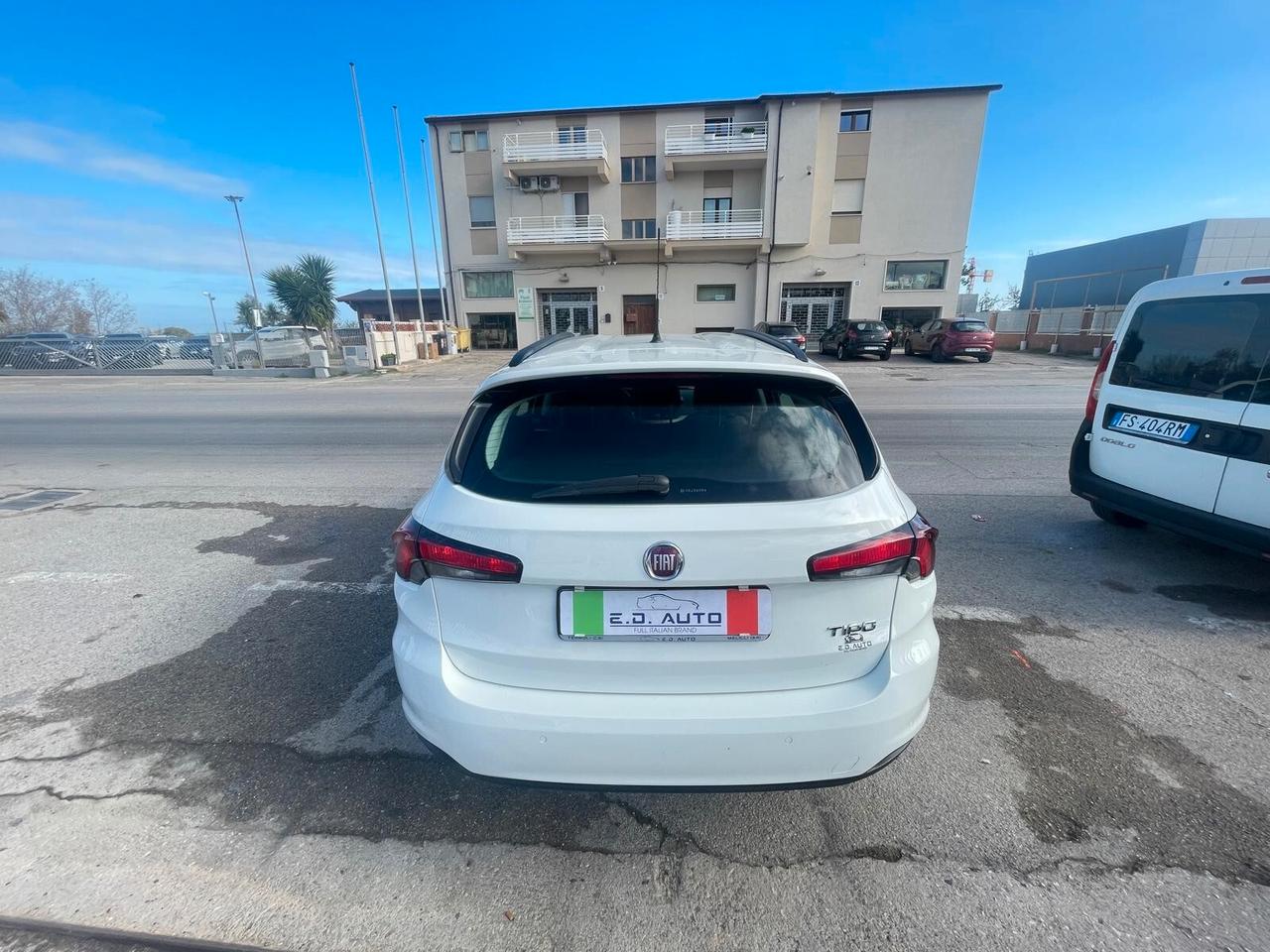 Fiat Tipo 1.6 Mjt S&S SW Lounge