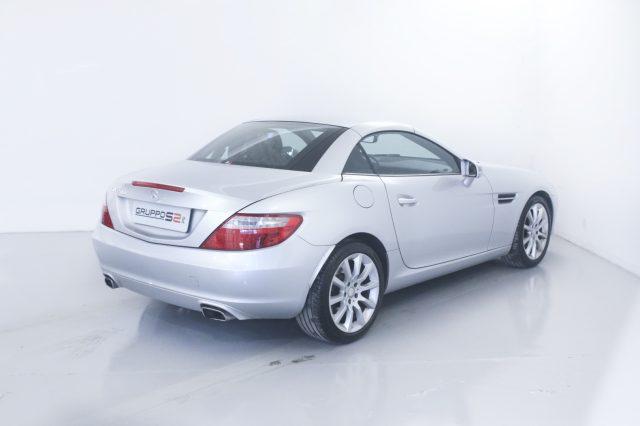 MERCEDES-BENZ SLK 200 CGI Sport