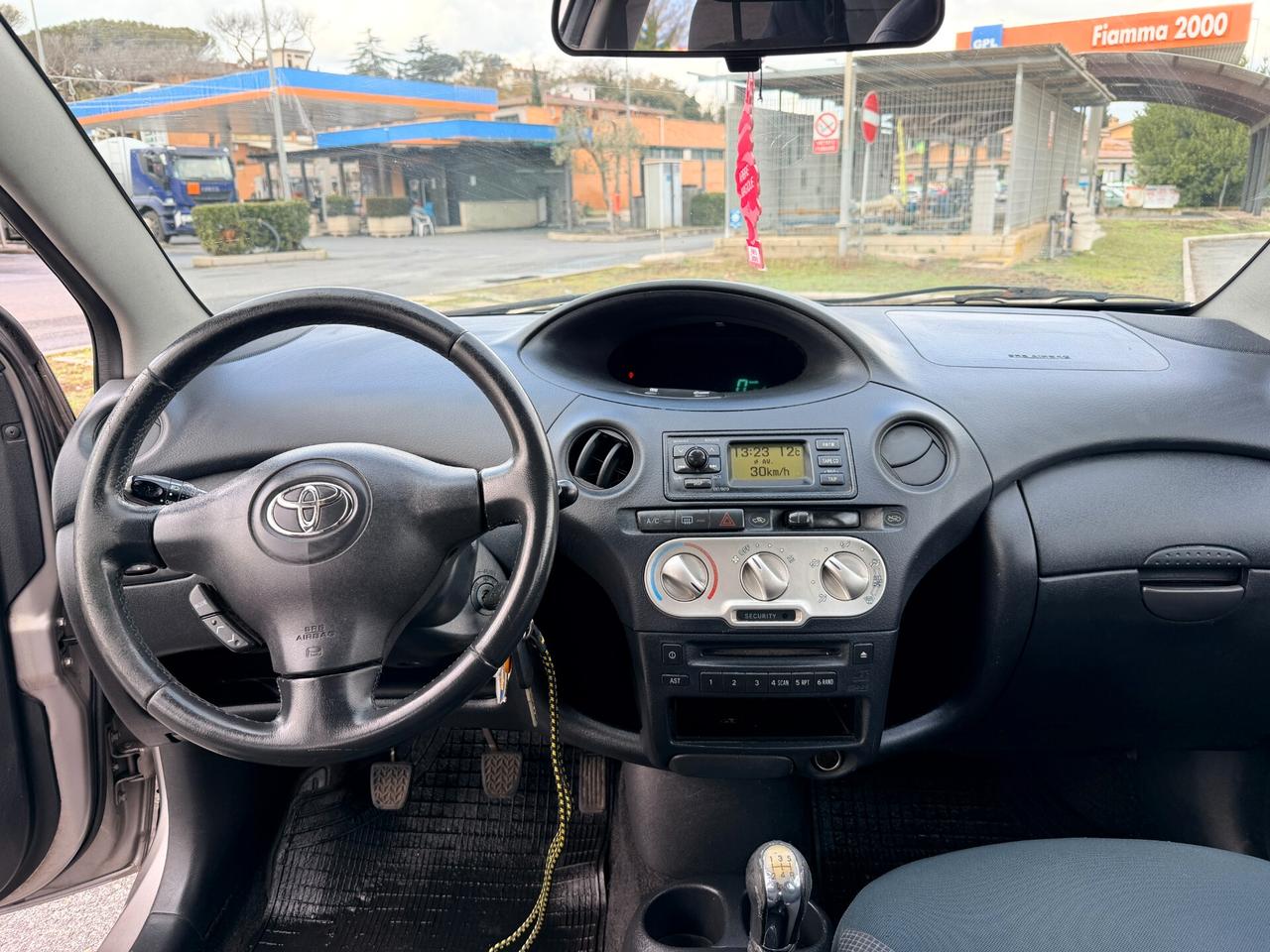 Toyota Yaris 1.4 tdi D-4D cat 5 porte