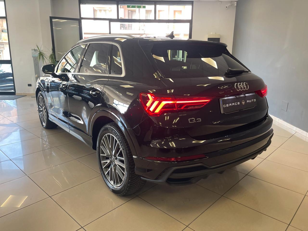 Audi Q3 2.0 TDI 150cv S line