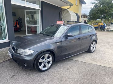 Bmw 118 cat 5 porte Attiva per neo patentati