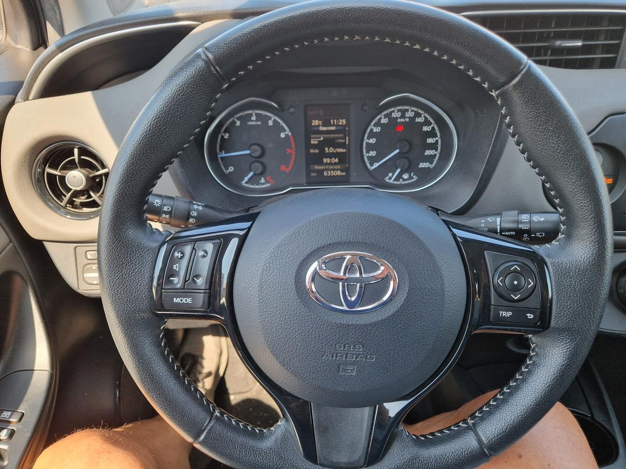 Toyota Yaris 1.0 5 porte Business