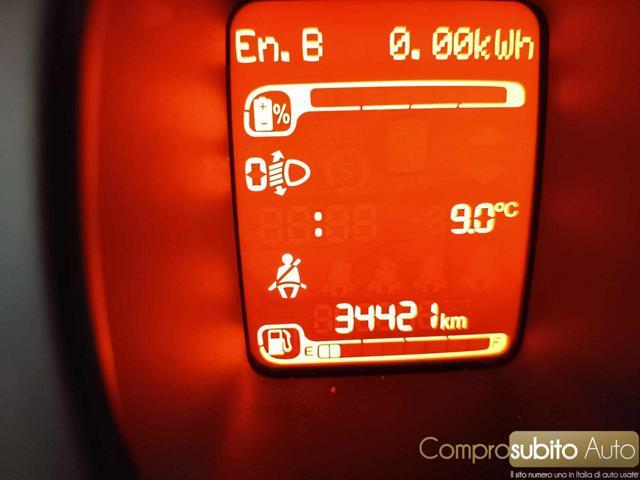 FIAT Panda 1.0 FireFly S&S Hybrid Garmin