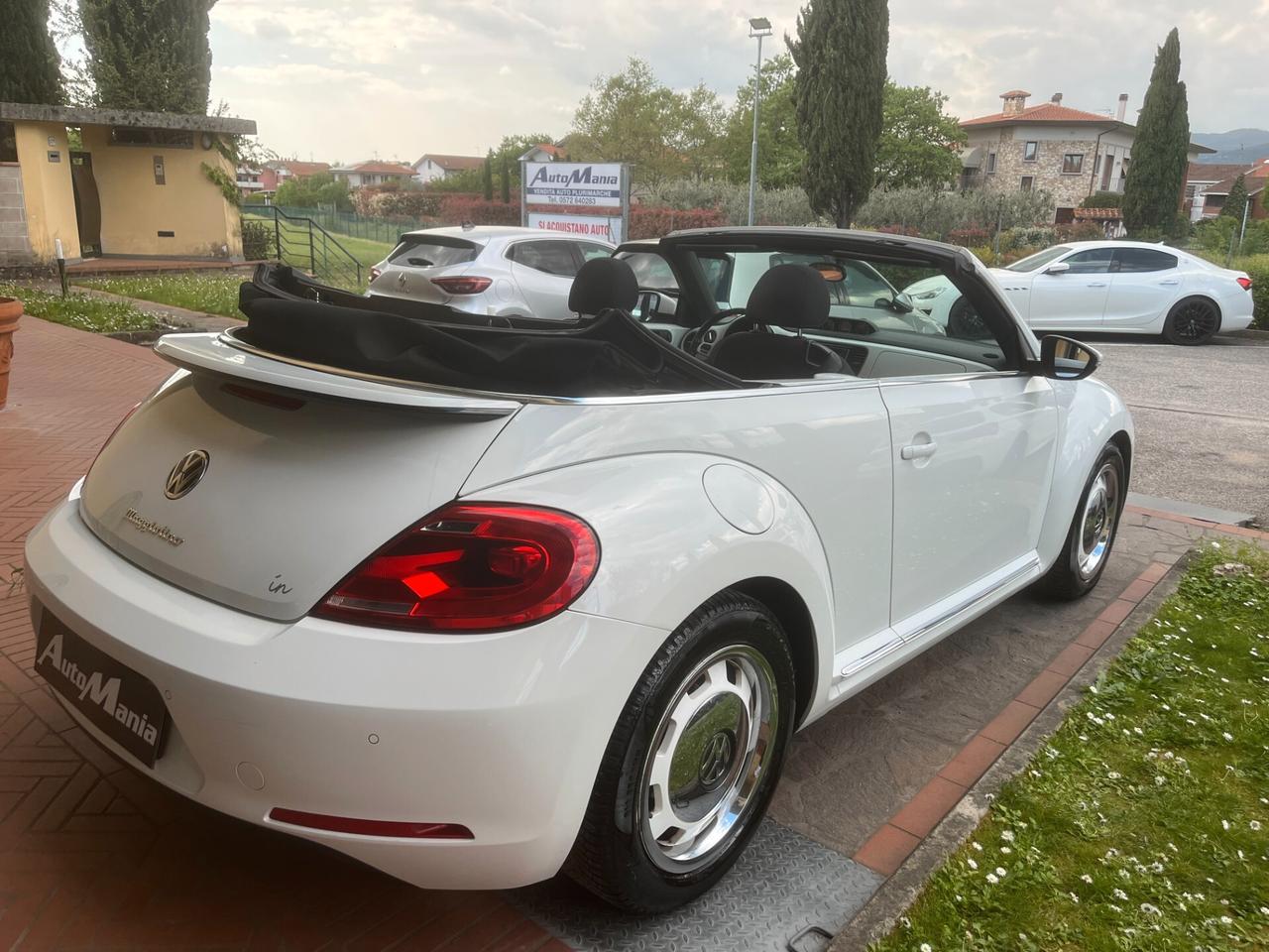 Volkswagen Maggiolino Cabrio 2.0 TDI Design BlueMotion Technology