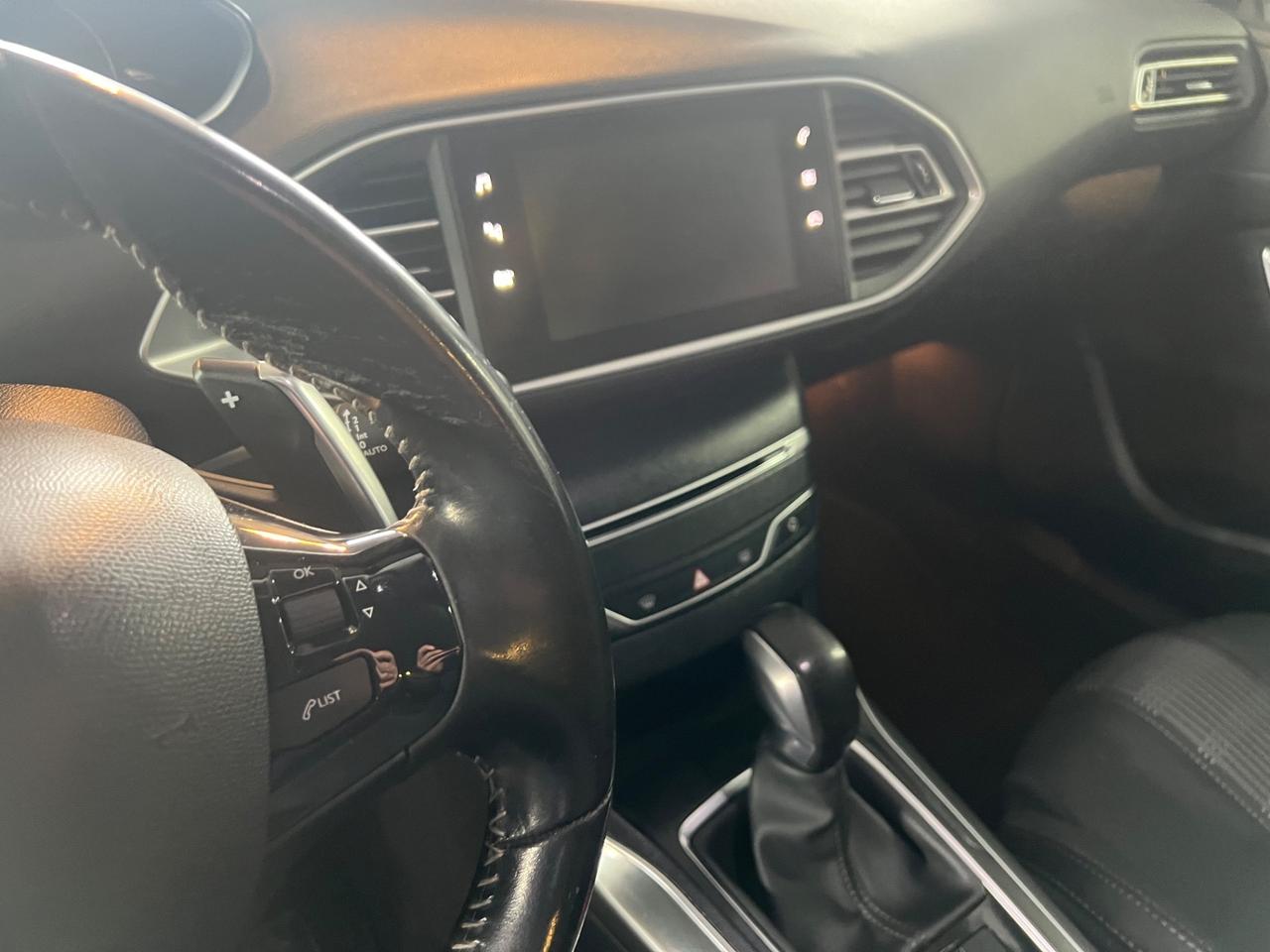 Peugeot 308 BlueHDi 130 S&S SW Business