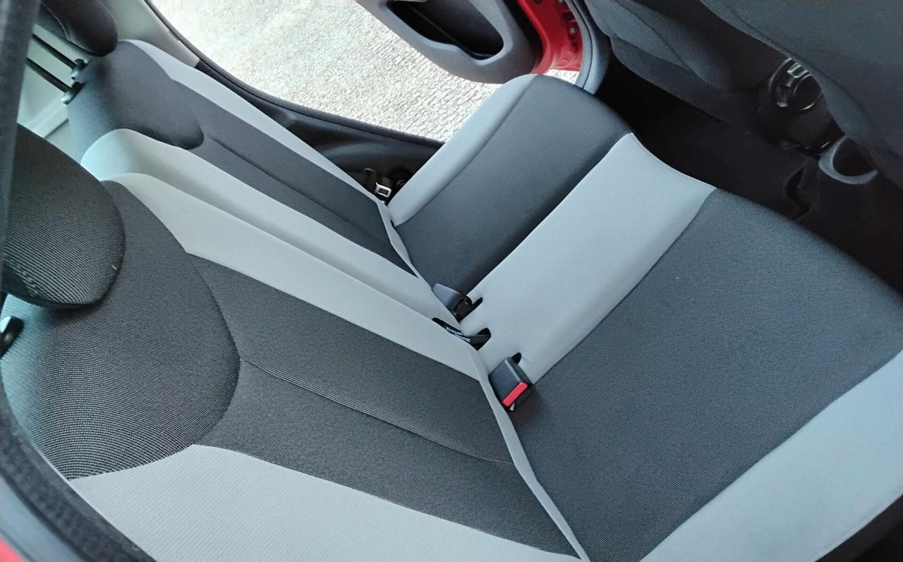 Toyota Aygo 1.0 VVT-i 69 CV 5 porte x-cite