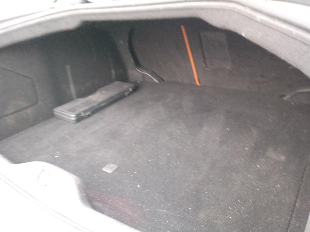 CITROEN C6 2.7 B-T HDi