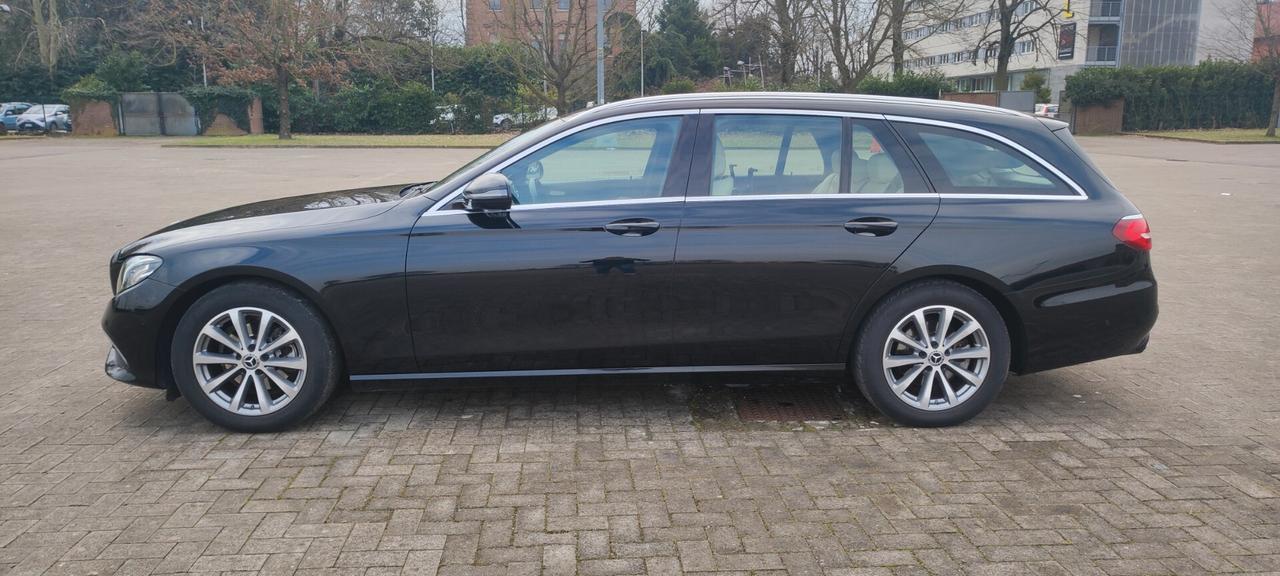 Mercedes-benz E 220 E 220 d S.W. Auto Business Extra