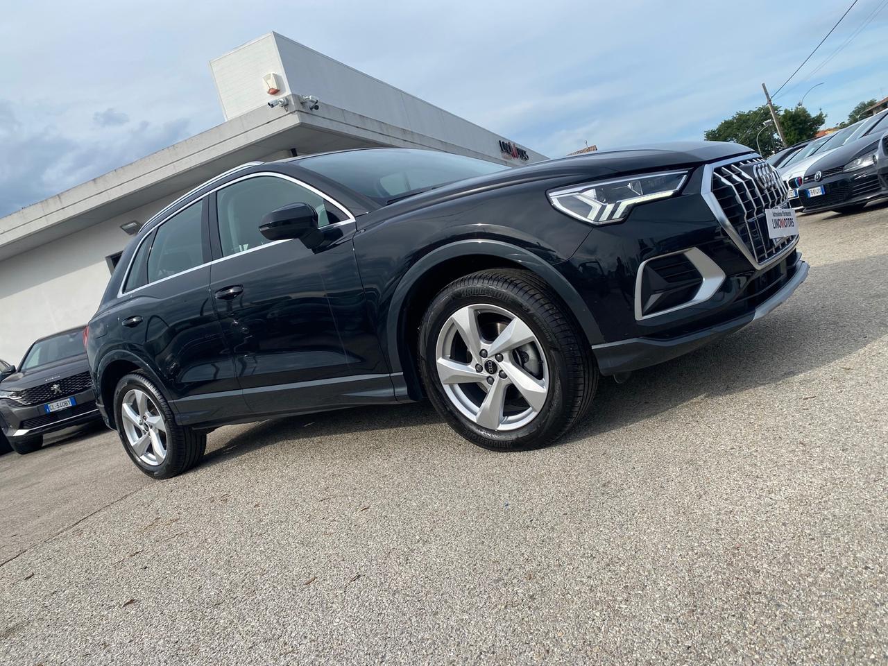 Audi Q3 35 TDI S tronic Business Advanced 150cv