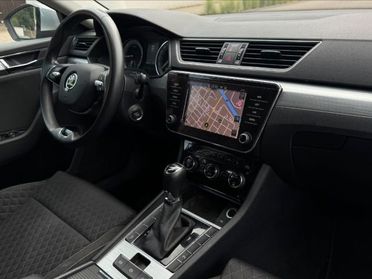 SKODA Superb 2.0 TDI 150 CV DSG Wagon