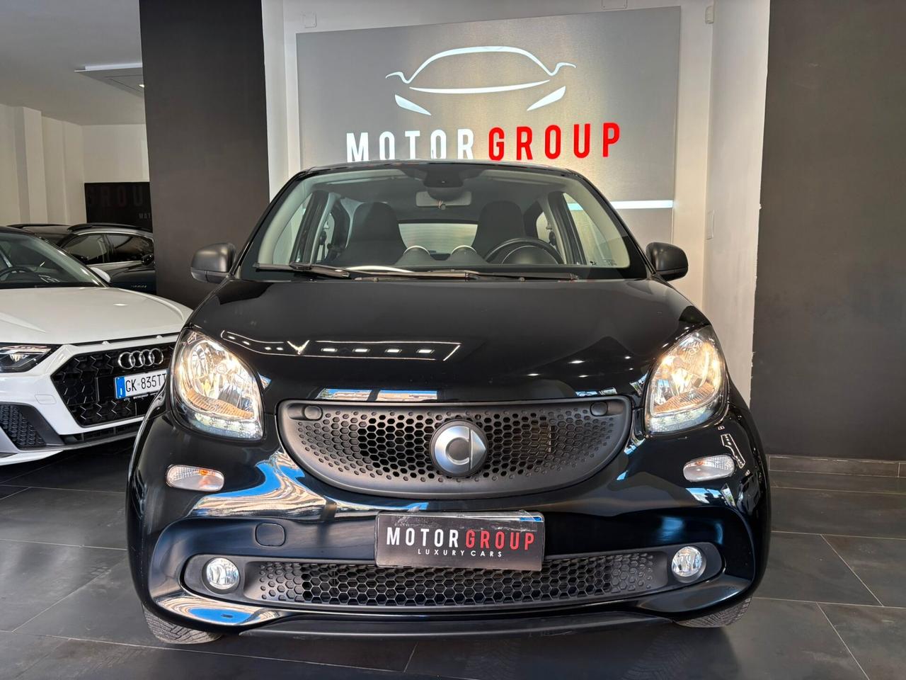 Smart ForFour 70 1.0 twinamic Youngster