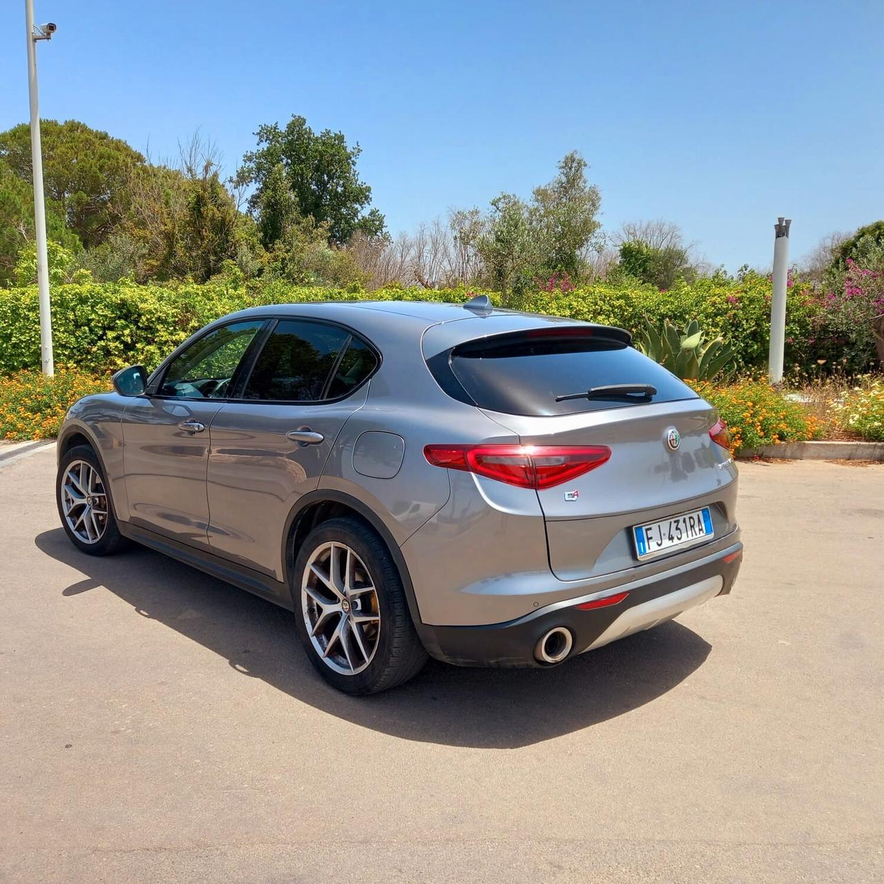 Alfa Romeo Stelvio 2.2 Turbodiesel 210 CV AT8 Q4 Executive