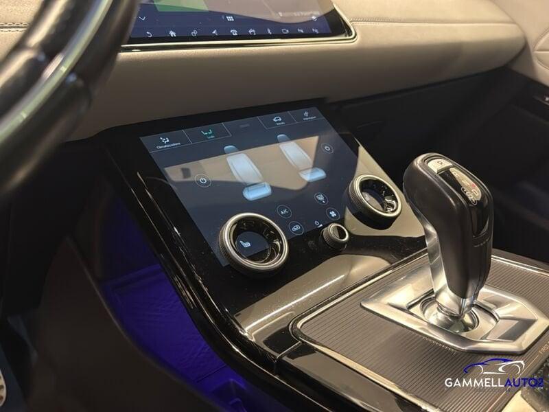 Land Rover Range Rover Evoque 2.0 D180 First Edition AWD auto