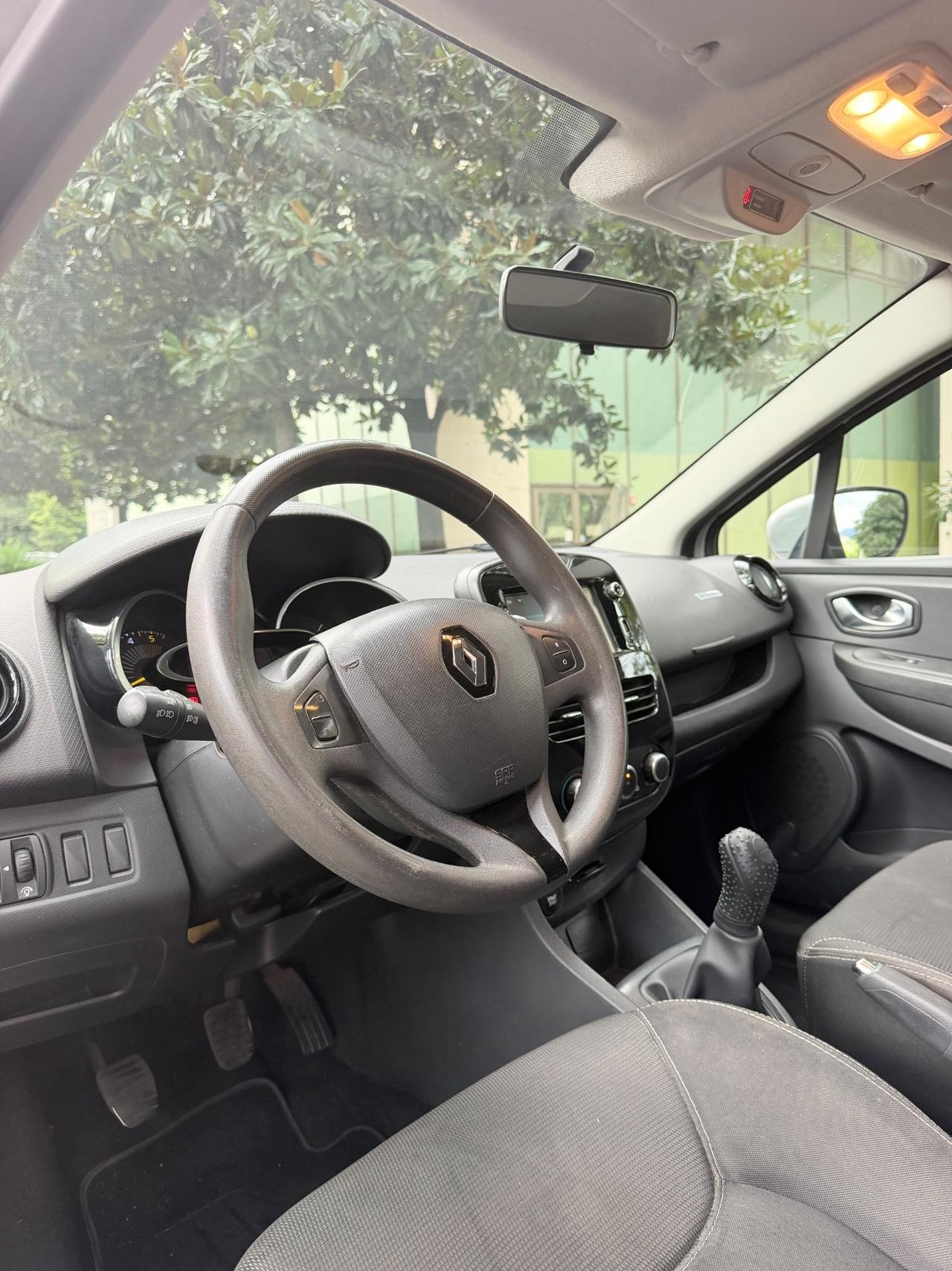 Renault Clio 1.5 dCi 8V 75CV 5 porte Costume National