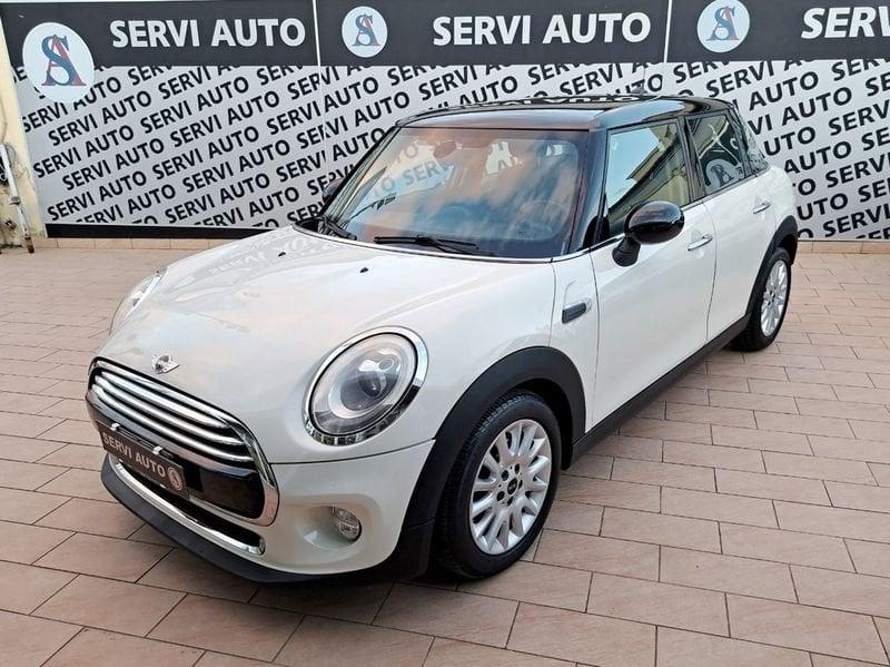 MINI Mini 5 porte Mini 1.5 Cooper D Business 5 porte