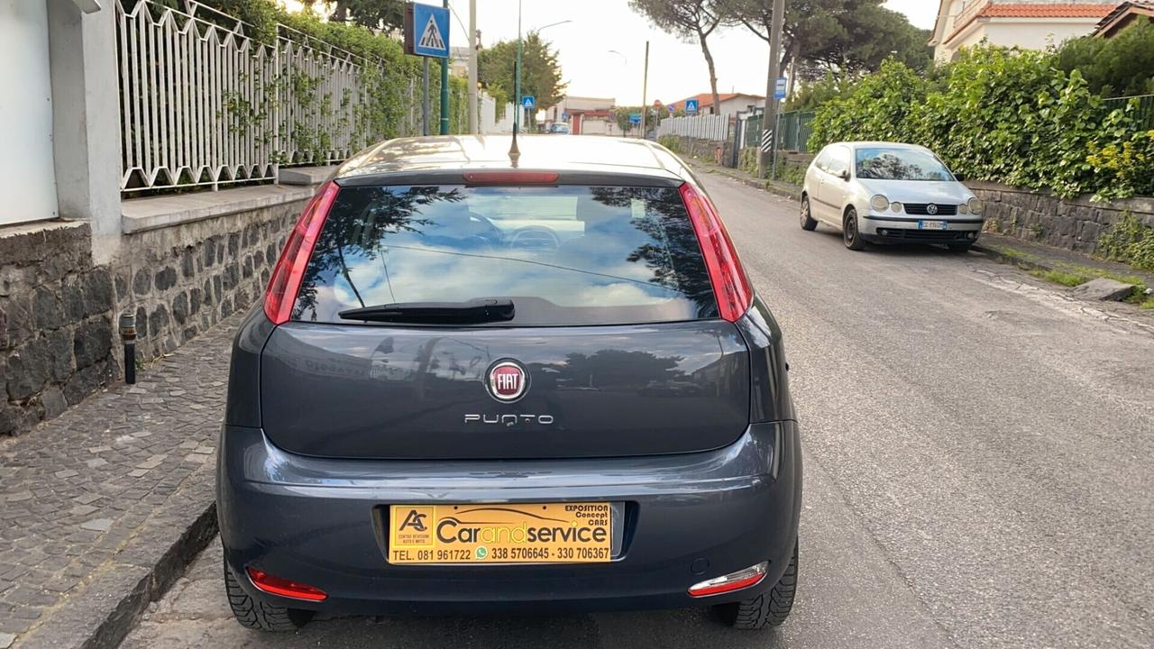 Fiat Punto 1.4 8V 5 porte Natural Power Street