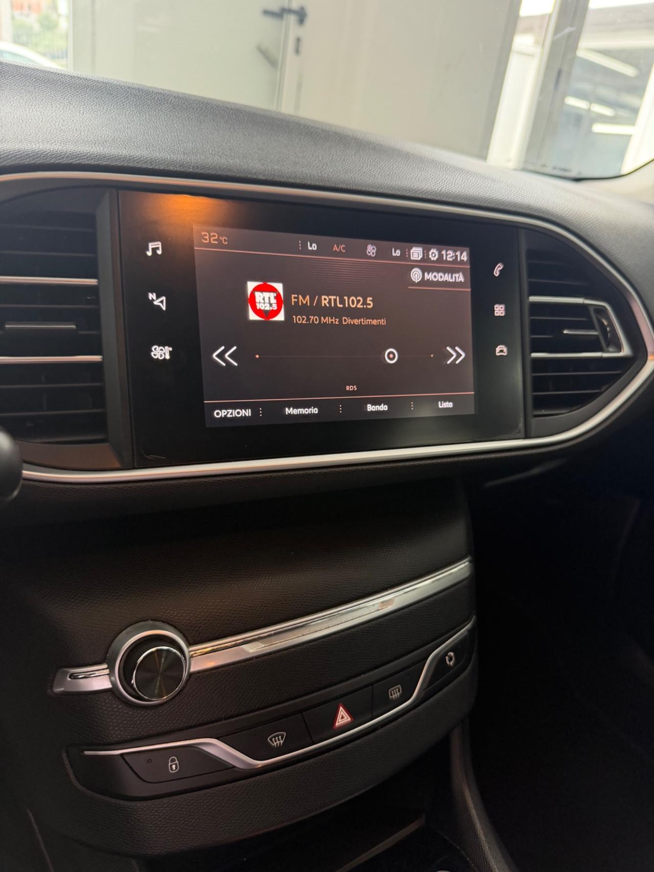 Peugeot 308 BlueHDi 130 S&S Allure FINANZIABILE