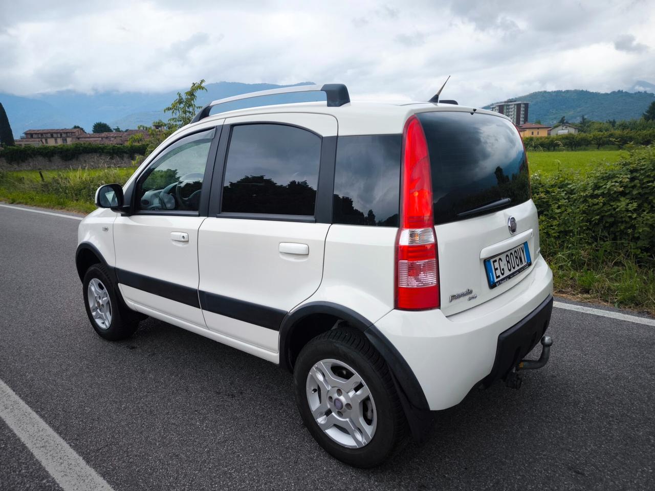 FIAT PANDA 4X4 1,3 MJT CLIMBING- 2011-GANCIO TRAINO-ELD