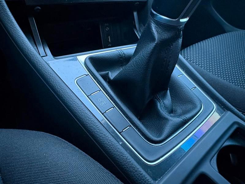 Volkswagen Golf 5 Porte 1.6 tdi Trendline 90cv OK NEOPATENTATI