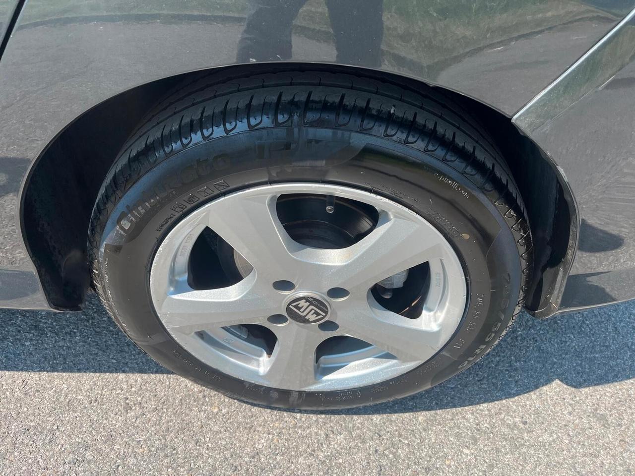 Peugeot 308 1.6 8V e-HDi 112CV
