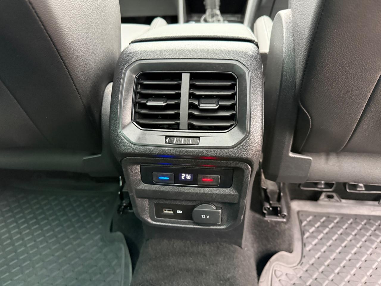 Volkswagen Tiguan 2.0 TDI 190 CV. 4MOTION R-LINE.TETTO APRIBILE