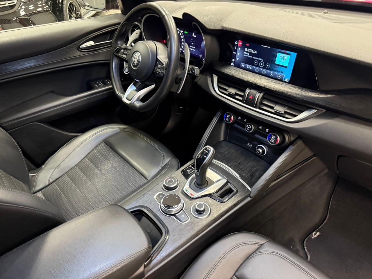 Alfa Romeo Stelvio 2.2 Turbodiesel 210 CV AT8 Q4 Veloce