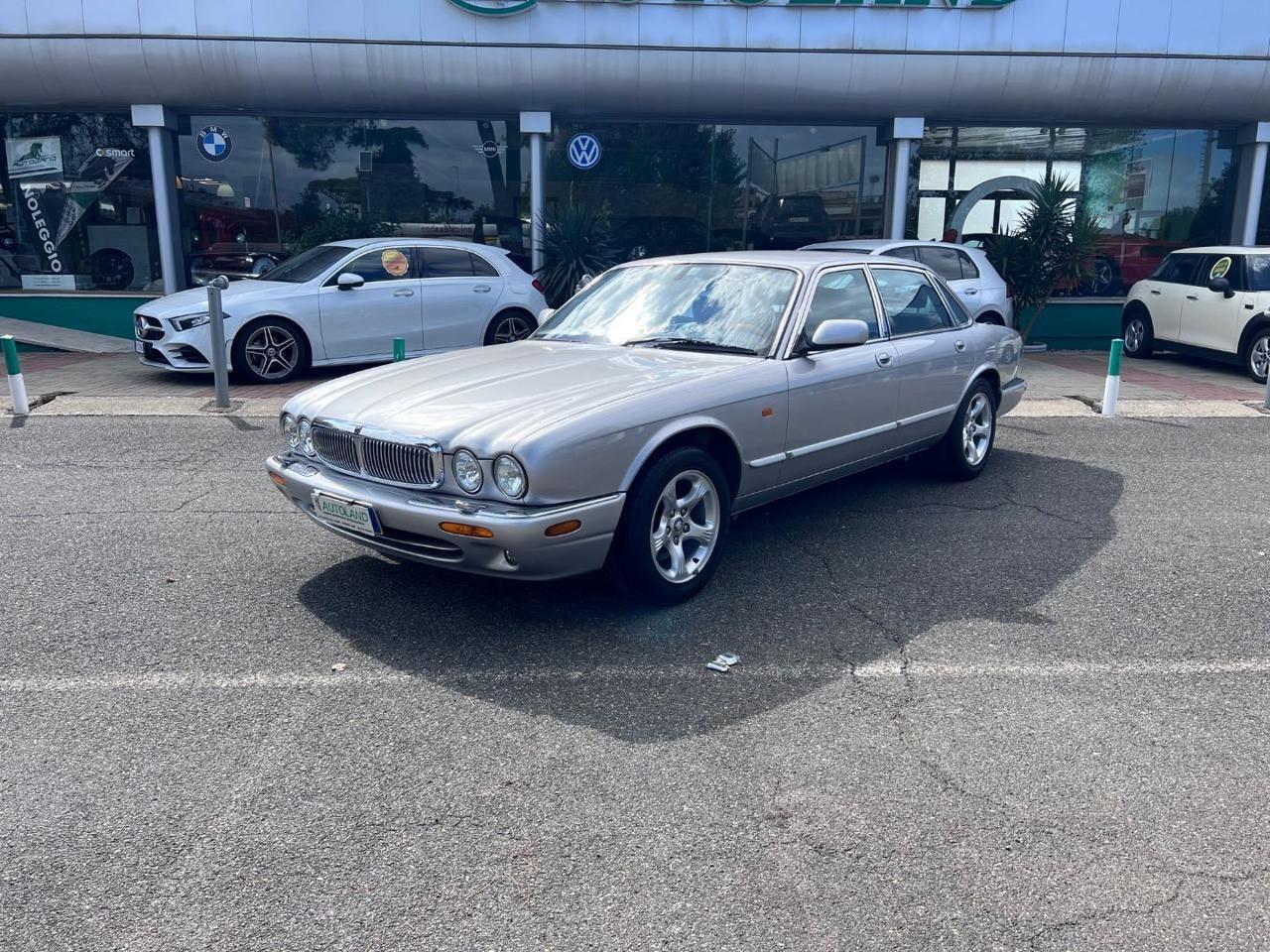 JAGUAR XJ 3.2 SE EXECUTIVE Automatica * Finanziabile *