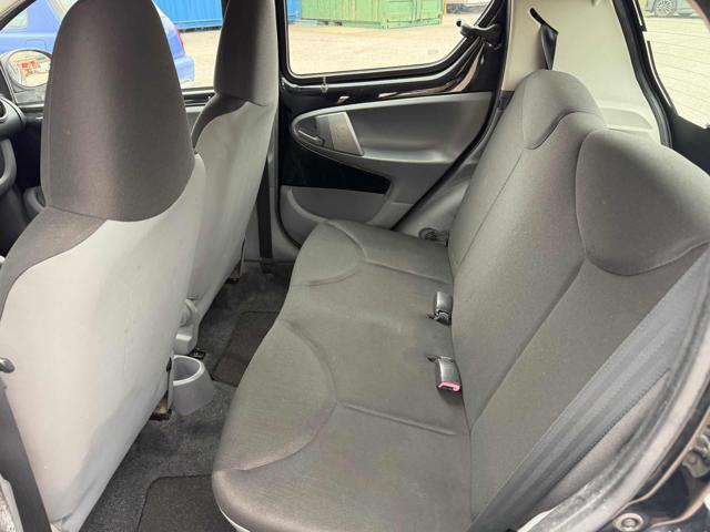 TOYOTA Aygo 1.0 12V VVT-i 5p Deep Ocean Connect Bellissima