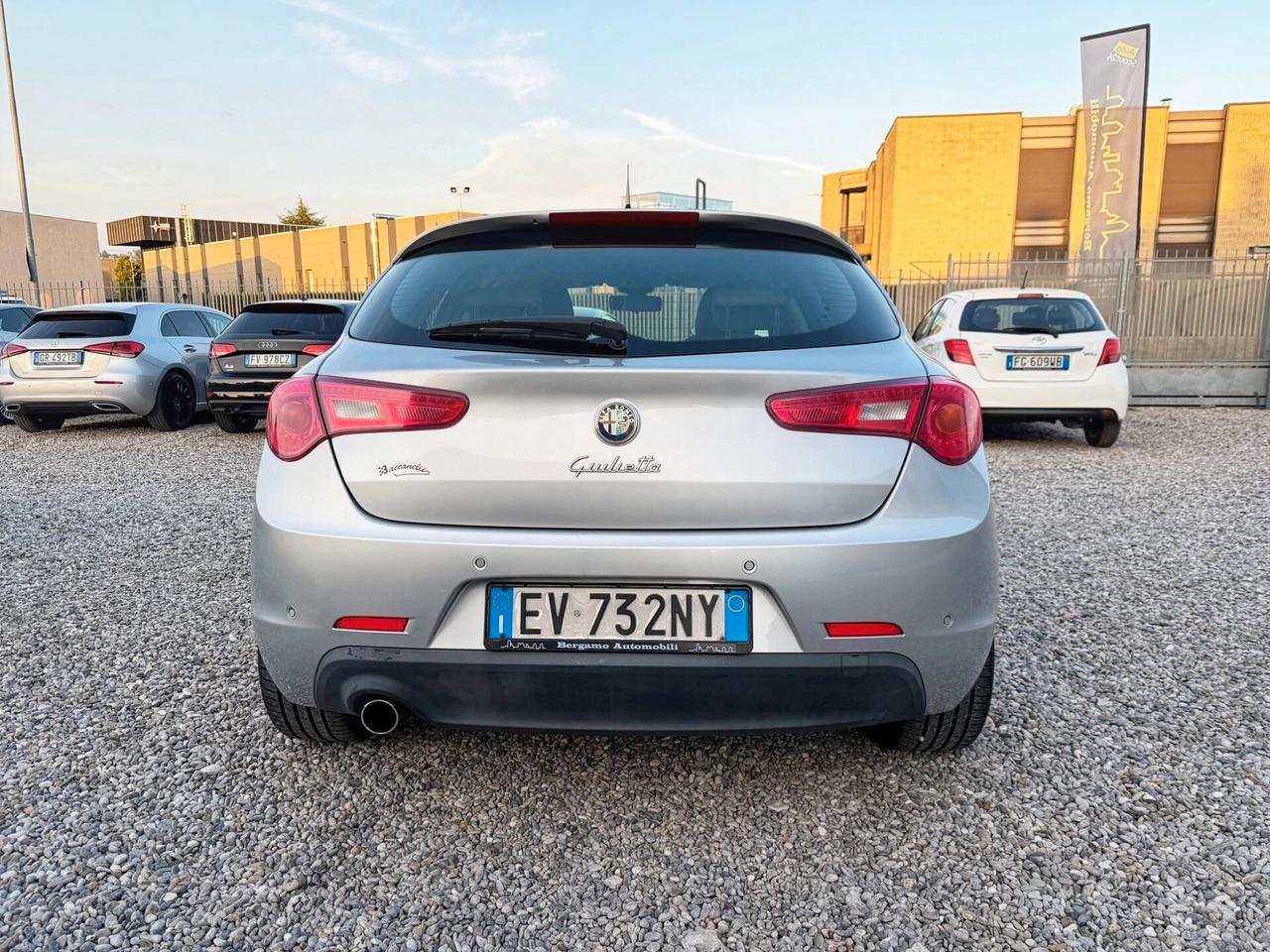 Alfa Romeo Giulietta 1.6 JTDm-2 105 CV SENSORI PDC CRUISE OK NEOPATENTATI