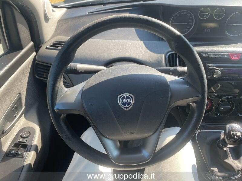 Lancia Ypsilon III 2011 Benzina 0.9 t.air Gold ecochic metano 80cv