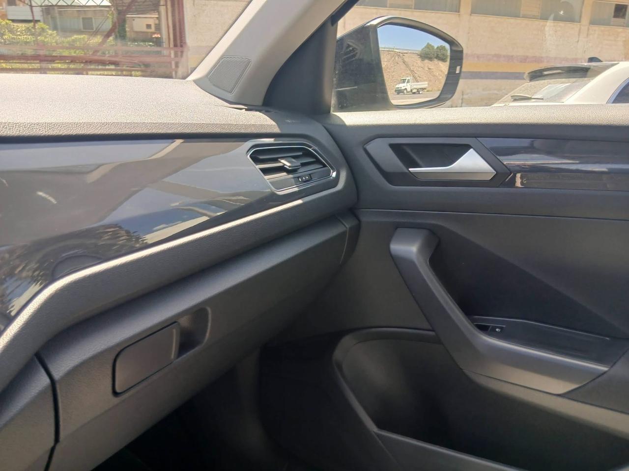 Volkswagen T-Roc 1.6 TDI SCR Advanced BlueMotion Technology