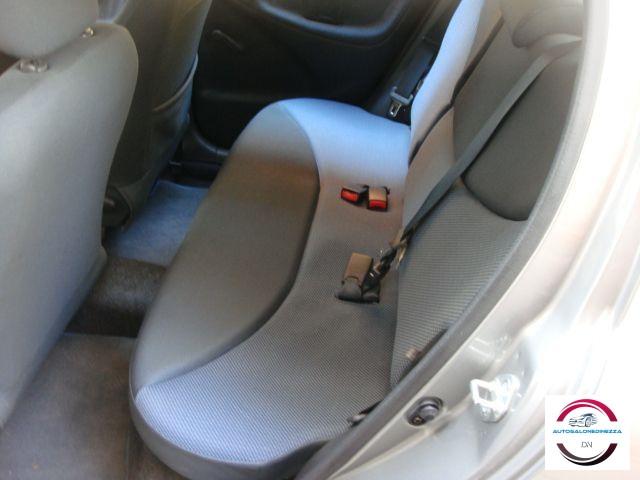 TOYOTA - Yaris - 16V 5 porte Expo Clima