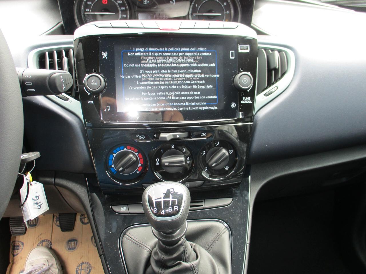 Lancia Ypsilon 1.0 FireFly 5 porte S&S Hybrid Gold Plus