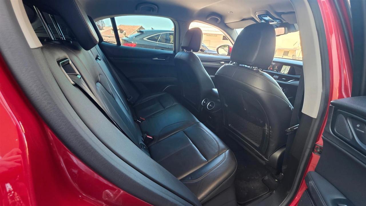 Alfa Romeo Stelvio 2.2 Turbodiesel 210 CV AT8 Q4 Executive