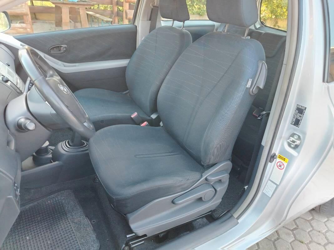 Toyota Yaris 3 Porte 1.0 Sol 3p