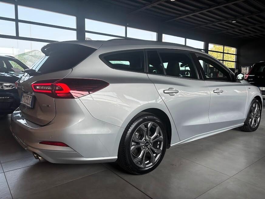 Ford Focus 1.0 EcoBoost Hybrid 125 CV ST-Line