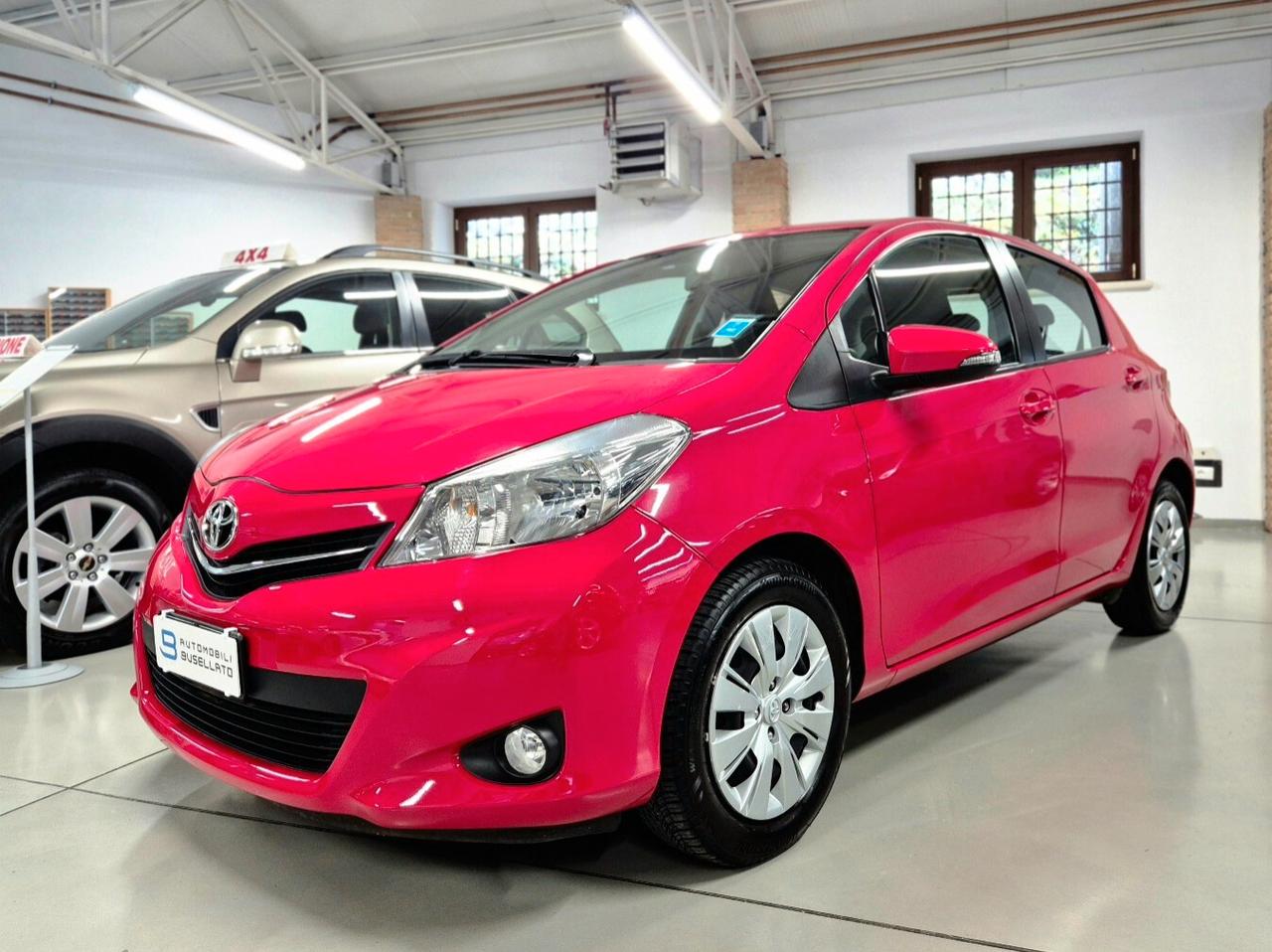 Toyota Yaris 1.0 5 porte Lounge