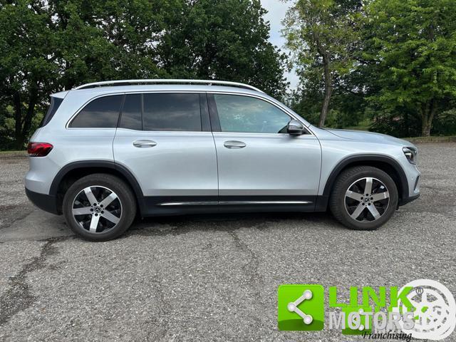 MERCEDES-BENZ GLB 200 Premium