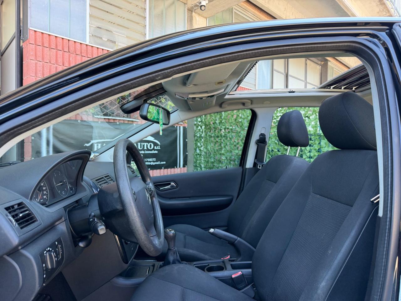 Mercedes-benz A 160 CDI BlueEFFICIENCY Executive