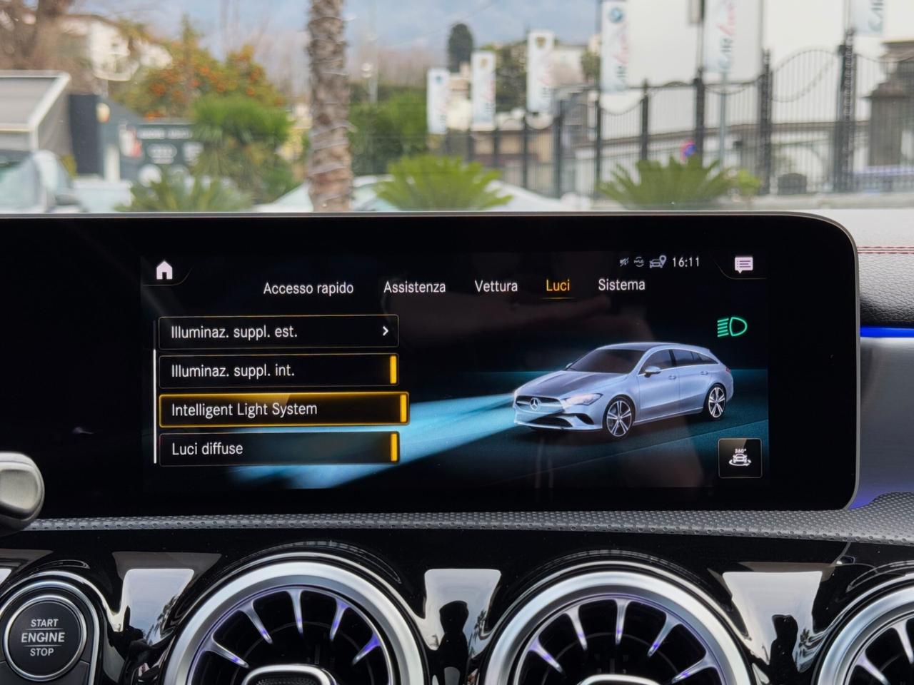 Mercedes-Benz CLA 200 d Shooting Brake Premium AMG TETTO