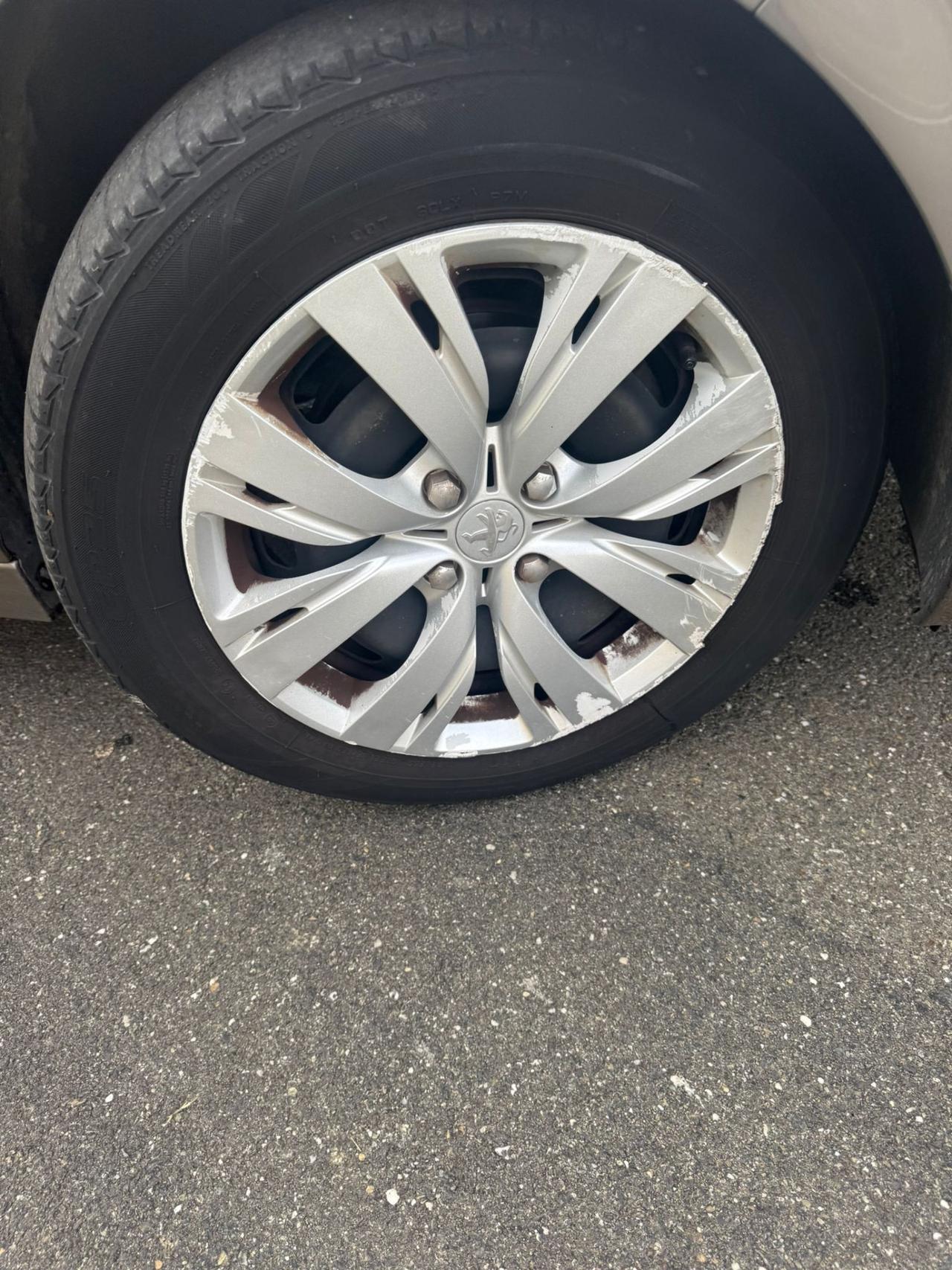 PEUGEOT 208 1.4 DIESEL EURO 5B NEOPATENTATI