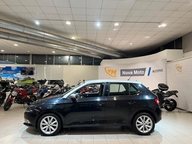 Skoda Fabia 1.4 tdi Twin Color Edition 75cv *NEOPATENTATI*