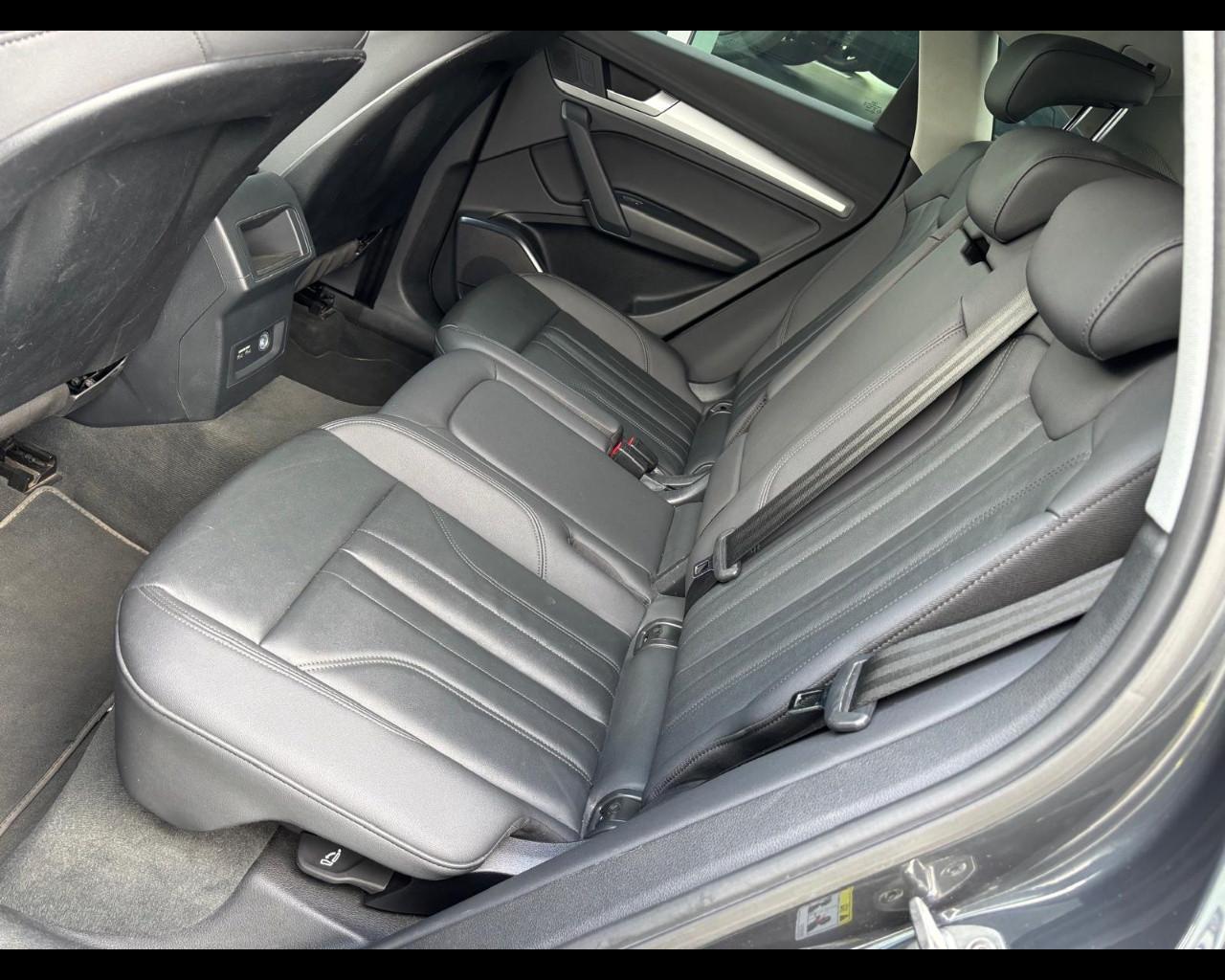 AUDI Q5 I Sportback 2021 - Q5 Sportback 35 2.0 tdi mhev 12V Business Advanced s-tronic