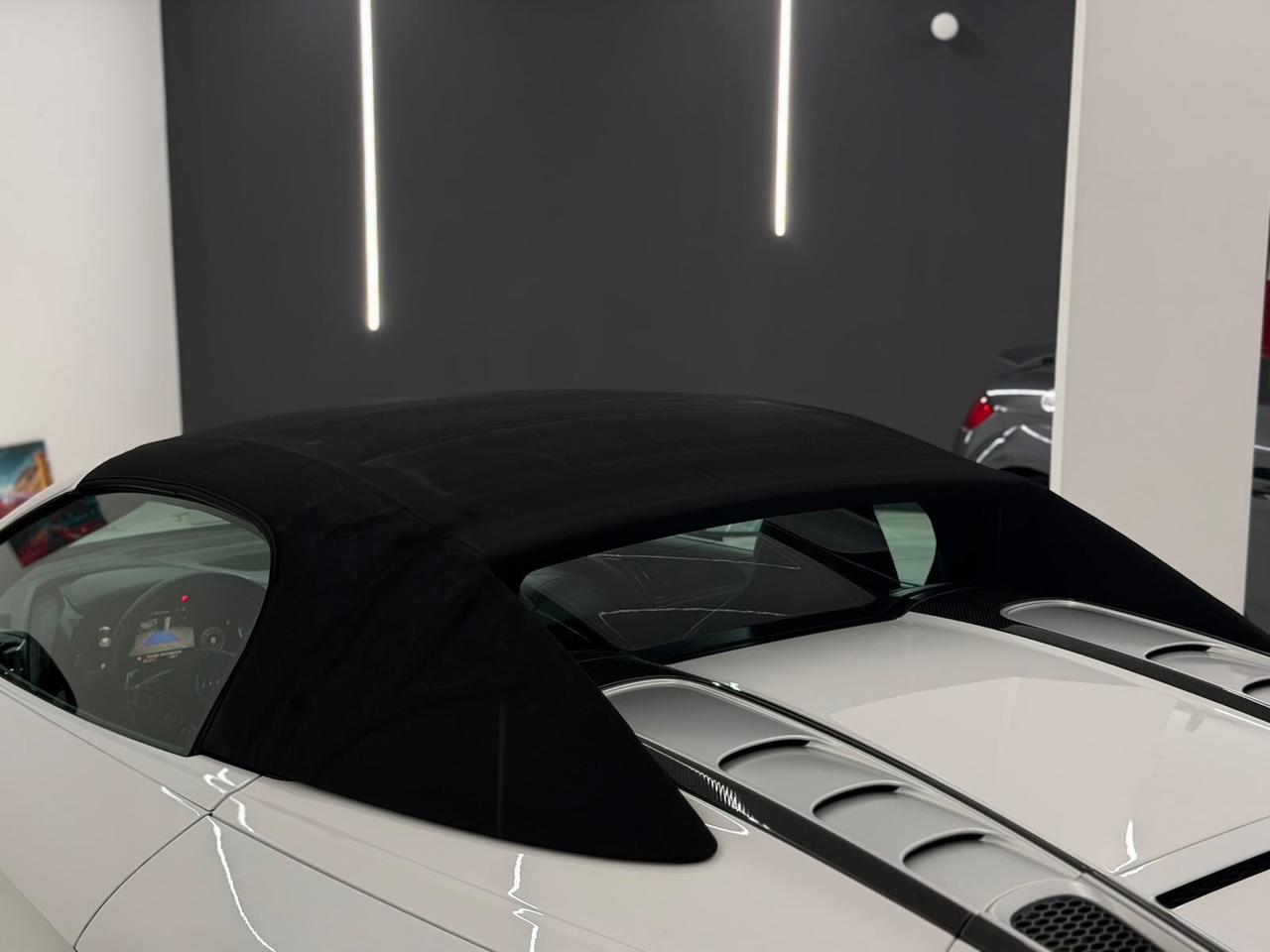 Audi R8 Spyder 5.2 FSI quattro S tronic